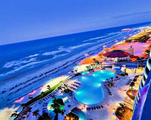 Family Resorts In Florida With A Water Park on Beach.