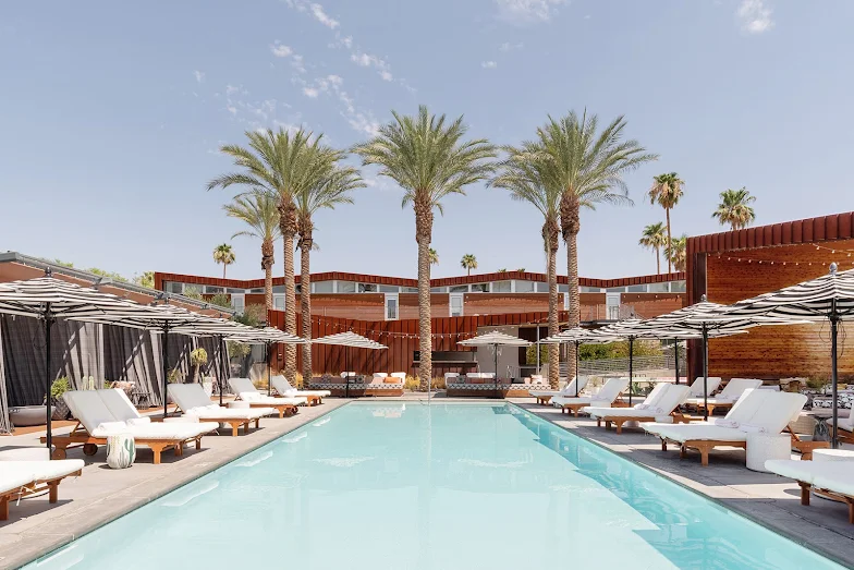 Palm Springs Family Resorts