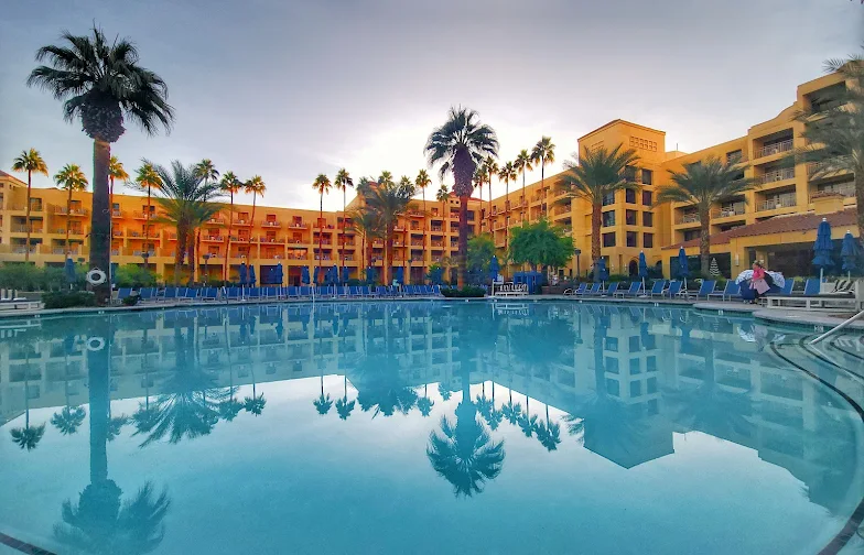 Palm Springs Family Resorts