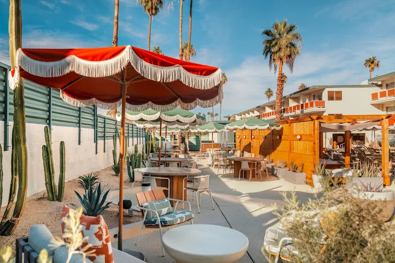 Palm Springs Family Resorts