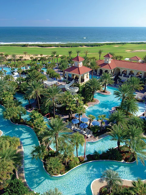 Family Resorts In Florida With A Water Park on Beach.