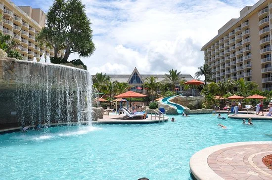 Family Resorts In Florida With A Water Park on Beach.
