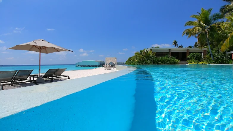 Maldives family resort 