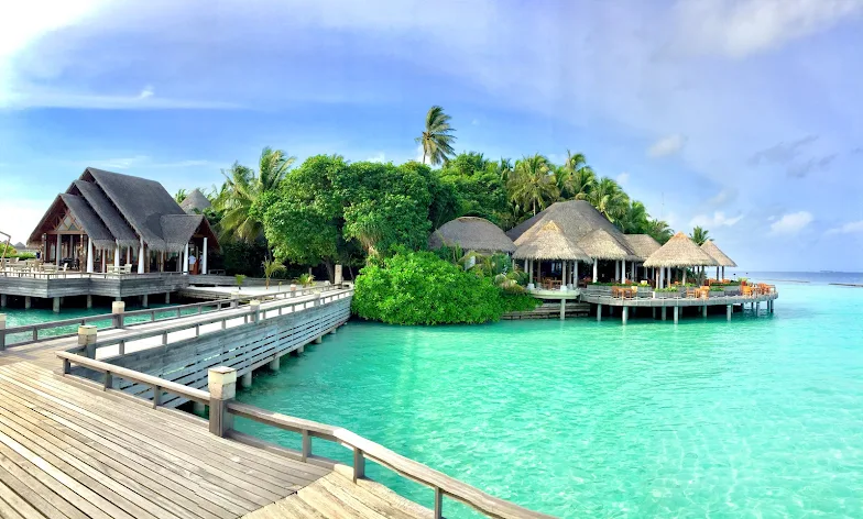 Maldives family resort 