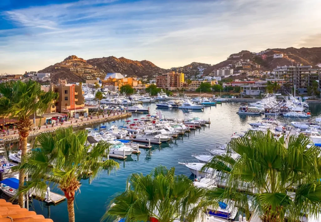 warm places to visite in december